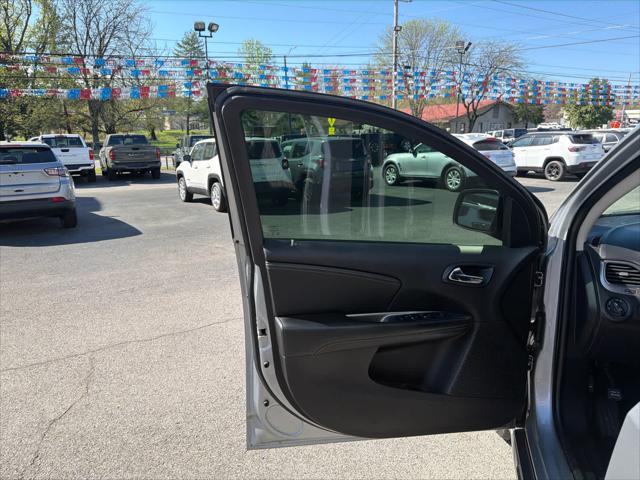 2018 Dodge Journey Crossroad
