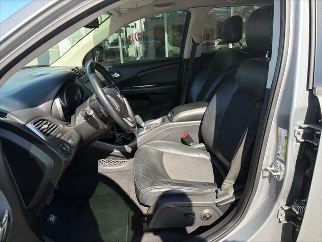 2018 Dodge Journey Crossroad