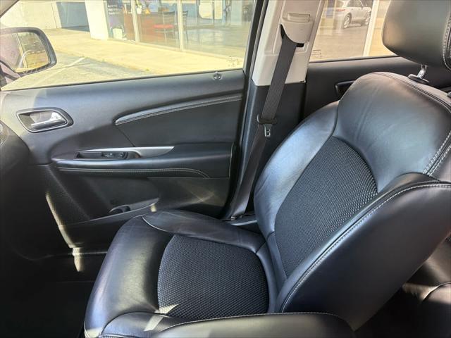 2018 Dodge Journey Crossroad
