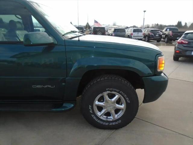 2000 GMC Yukon 4dr 4WD