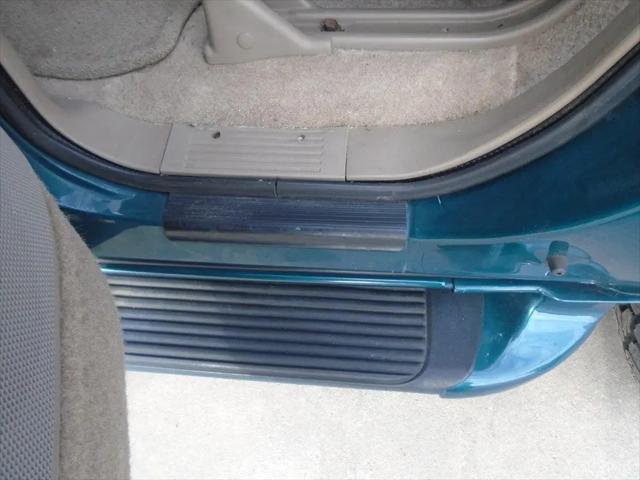 2000 GMC Yukon 4dr 4WD