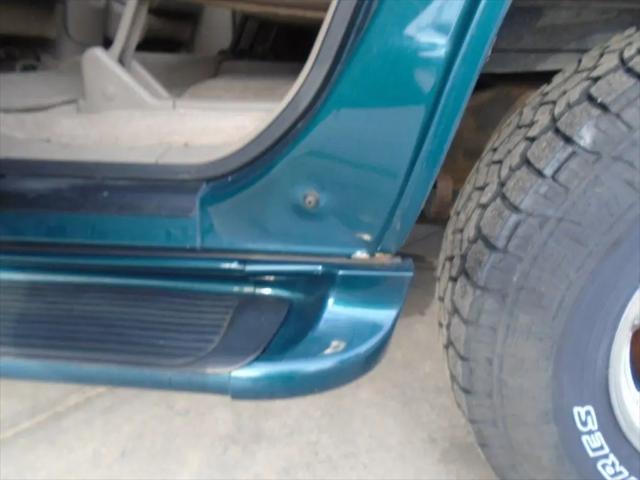 2000 GMC Yukon 4dr 4WD