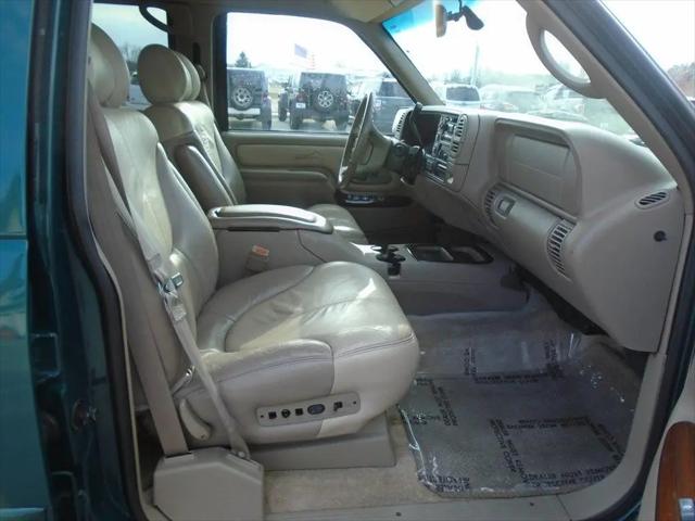 2000 GMC Yukon 4dr 4WD