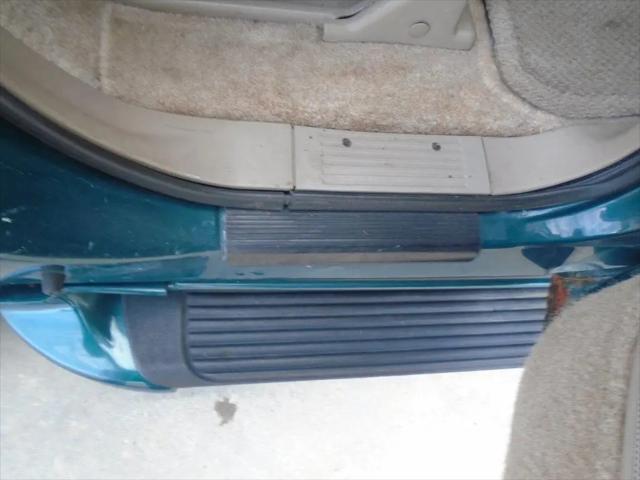 2000 GMC Yukon 4dr 4WD