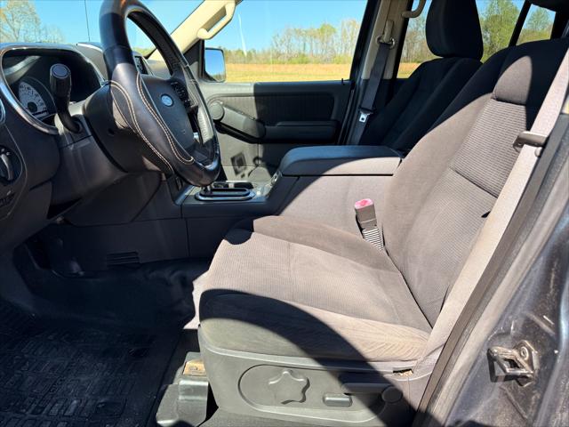 2010 Ford Explorer Sport Trac XLT