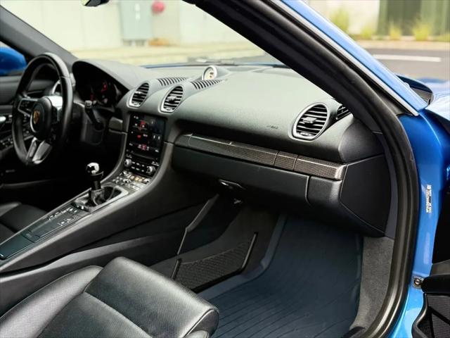 2017 Porsche 718 Cayman Coupe