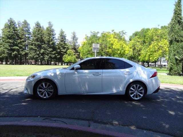 2014 Lexus IS 250 4dr Sport Sdn Auto RWD