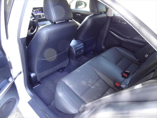 2014 Lexus IS 250 4dr Sport Sdn Auto RWD