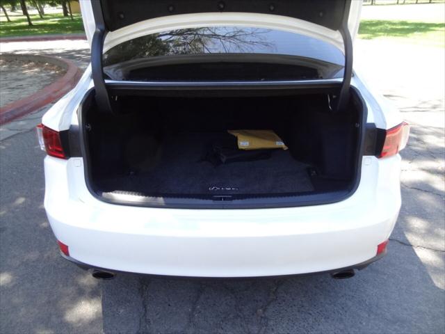 2014 Lexus IS 250 4dr Sport Sdn Auto RWD