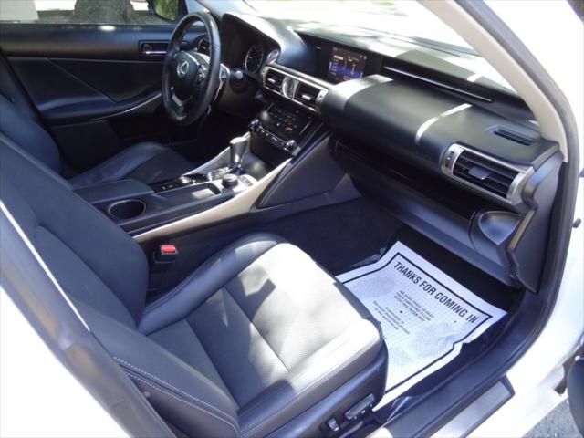 2014 Lexus IS 250 4dr Sport Sdn Auto RWD