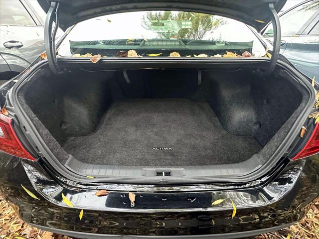 2018 Nissan Altima 2.5 SR [4]