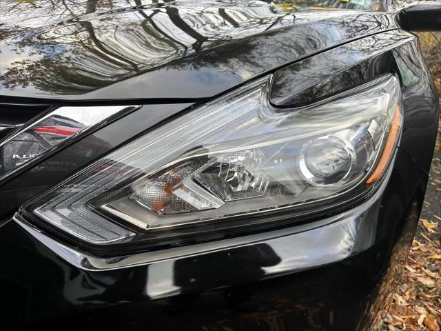 2018 Nissan Altima 2.5 SR [6]