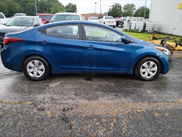 2016 Hyundai Elantra SE for sale in Blue Springs, MO