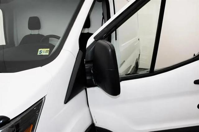 2015 Ford Transit T-250 130" Med Rf 9000 GVWR Sliding RH Dr