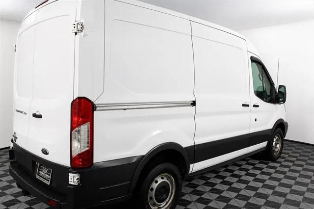 2015 Ford Transit T-250 130" Med Rf 9000 GVWR Sliding RH Dr