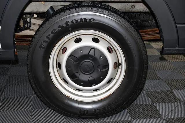 2015 Ford Transit T-250 130" Med Rf 9000 GVWR Sliding RH Dr