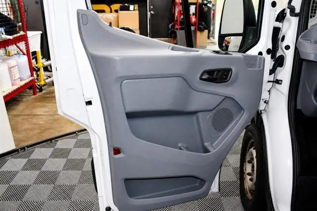 2015 Ford Transit T-250 130" Med Rf 9000 GVWR Sliding RH Dr