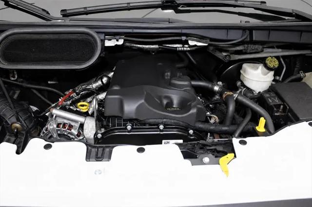 2015 Ford Transit T-250 130" Med Rf 9000 GVWR Sliding RH Dr