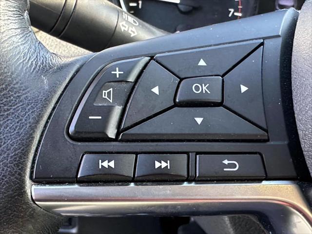 2018 Nissan Rogue Sport SV [27]