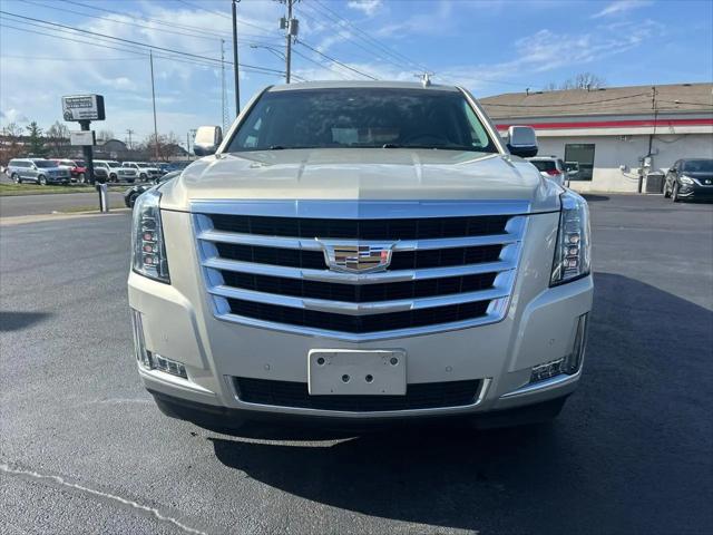 2017 Cadillac Escalade Luxury