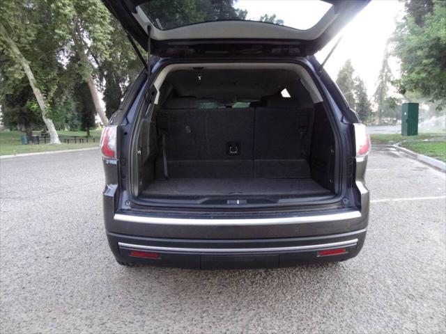 2013 GMC Acadia SLE