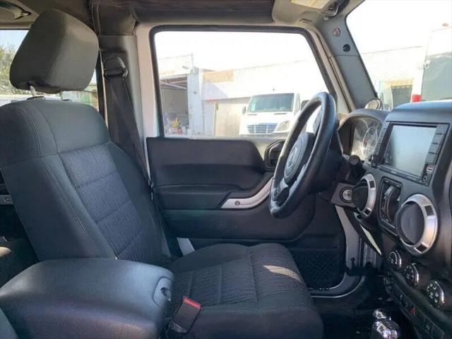 2012 Jeep Wrangler Unlimited Sahara