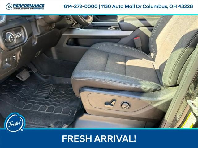 2019 Ram 1500 Big Horn/Lone Star Crew Cab 4x4 57 Box