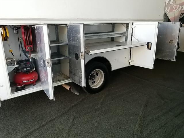 2015 Ford E-450 Cutaway Base
