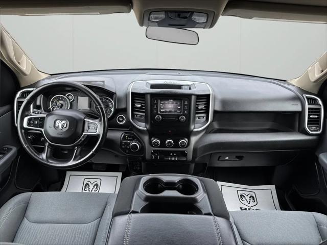 2020 Ram 1500 Big Horn Crew Cab 4x4 5'7" Box