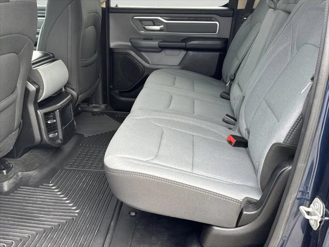 2020 Ram 1500 Big Horn Crew Cab 4x4 5'7" Box