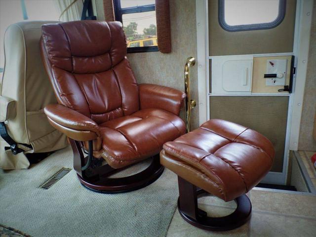 2006 Ford F-53 Super Duty F-550 Motorhome