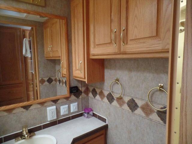 2006 Ford F-53 Super Duty F-550 Motorhome