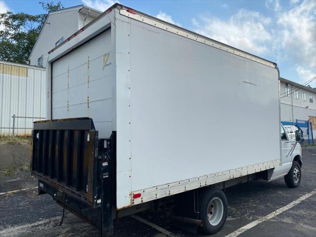 1998 Ford Econoline Standard