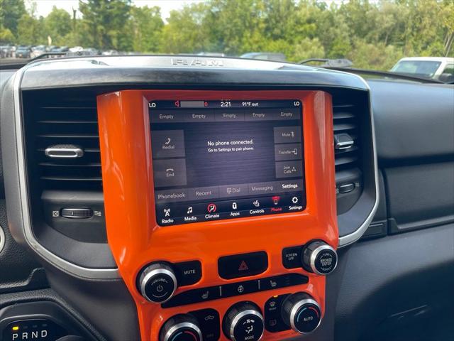2019 Ram 1500 Big Horn/Lone Star Crew Cab 4x4 57 Box