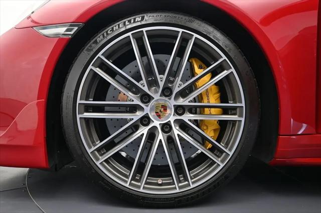 2019 Porsche 911 Turbo S