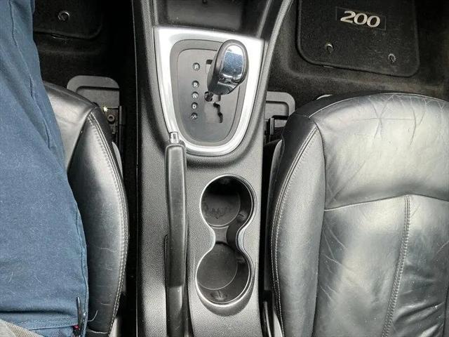 2013 Chrysler 200 Limited