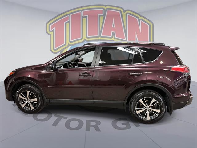 2018 Toyota RAV4 XLE [1]