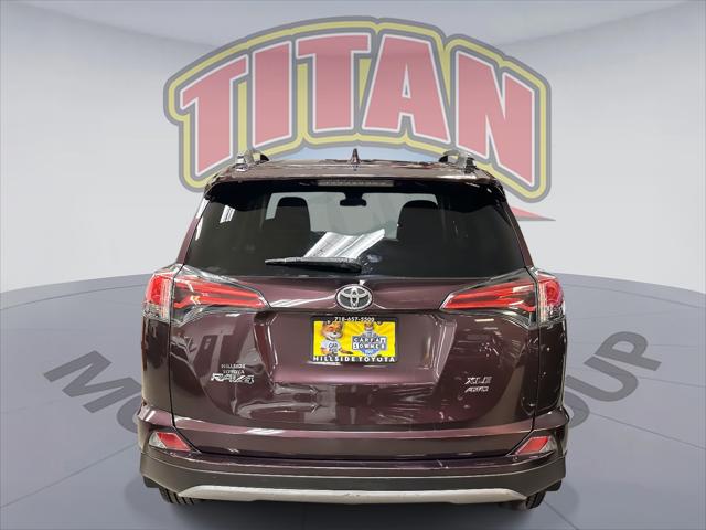 2018 Toyota RAV4 XLE [3]