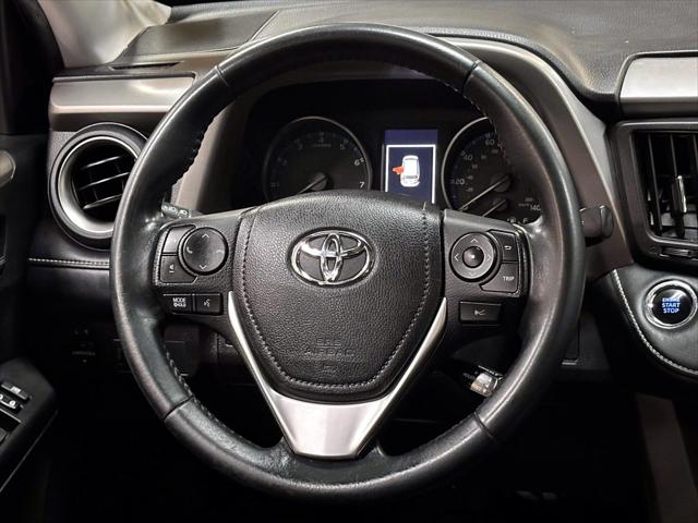 2018 Toyota RAV4 XLE [17]