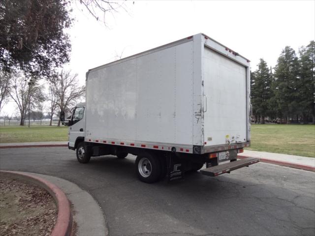 2015 Mitsubishi Fec92s 4X2 2dr Regular Cab 126.0 137.4 in. WB