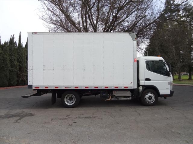 2015 Mitsubishi Fec92s 4X2 2dr Regular Cab 126.0 137.4 in. WB