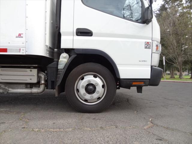 2015 Mitsubishi Fec92s 4X2 2dr Regular Cab 126.0 137.4 in. WB