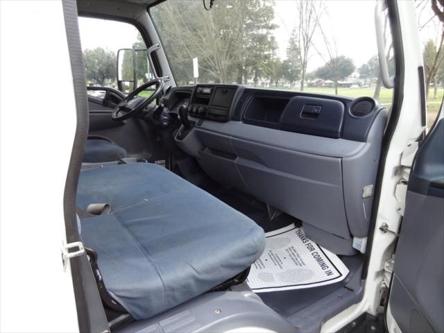 2015 Mitsubishi Fec92s 4X2 2dr Regular Cab 126.0 137.4 in. WB
