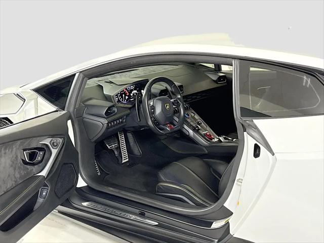 2016 Lamborghini Huracan LP580-2