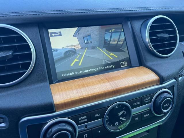 2014 Land Rover LR4 LUX