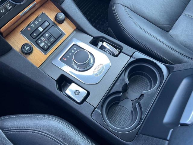 2014 Land Rover LR4 LUX