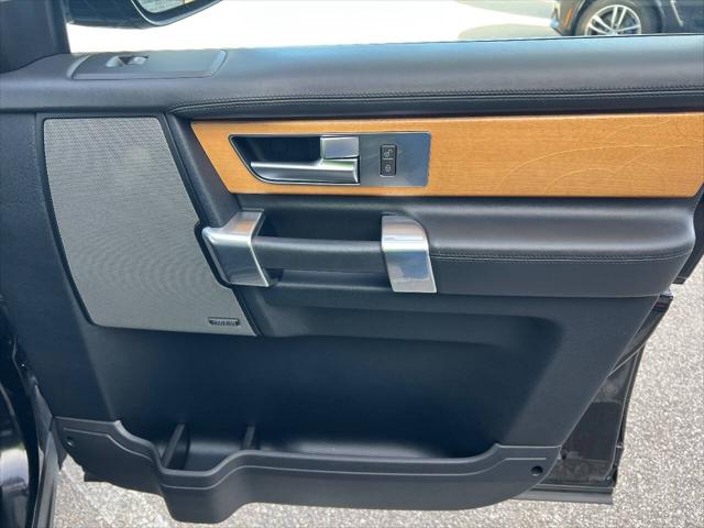 2014 Land Rover LR4 LUX