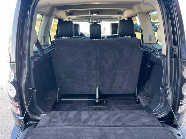 2014 Land Rover LR4 LUX