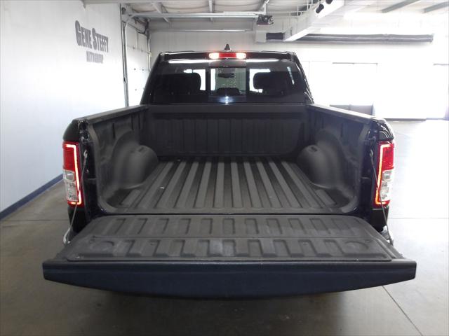 2019 Ram 1500 Big Horn/Lone Star Crew Cab 4x4 5'7" Box