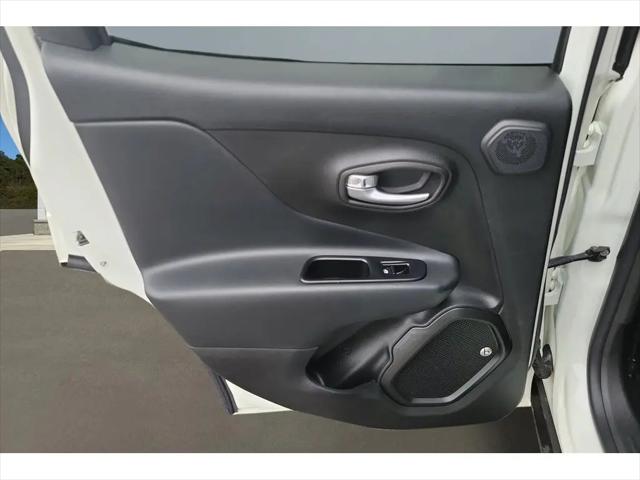 2019 Jeep Renegade Altitude FWD